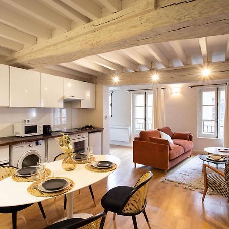 La Tourelle & L'Honore - 2 Appartements Dans Le Centre Historique De Ρεν Εξωτερικό φωτογραφία